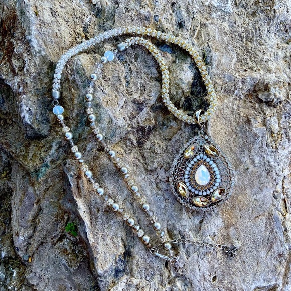 CHICOS Rhinestone/Bead NECKLACE - Picture 5 of 15